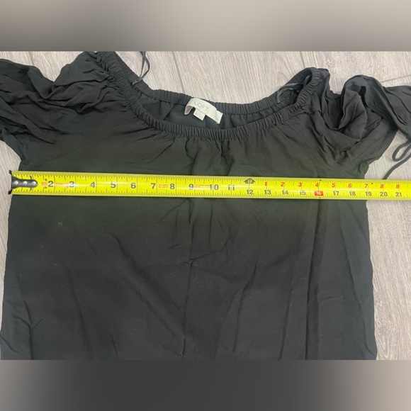 Black dress - Picture 8 of 8